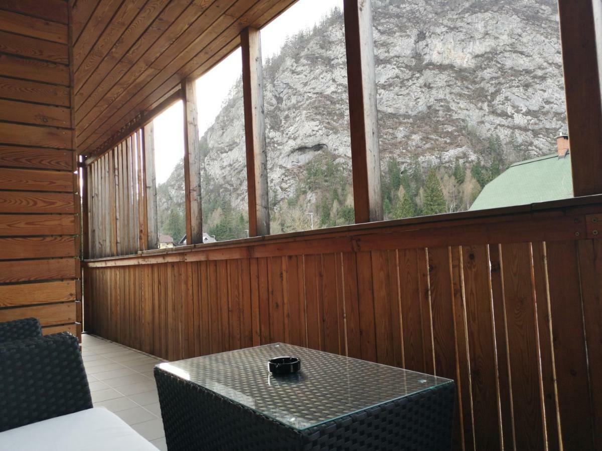 Apartma Lucijana มอยสตรานา ภายนอก รูปภาพ
