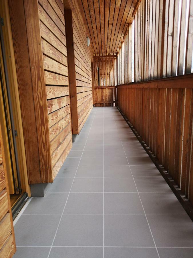 Apartma Lucijana มอยสตรานา ภายนอก รูปภาพ